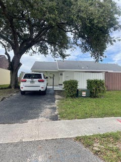 /international/us/5660-biscayne-drive-greenacres-fl-110100352813/?lang=zh-cn