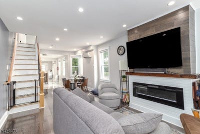 /international/us/475-locust-ave-burlington-city-nj-110107486247/
