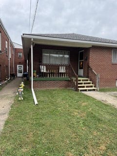 /international/us/2220-main-street-wellsburg-wv-110120534662/