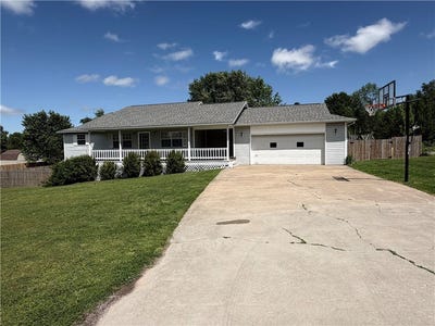 /international/us/1451-kay-lynn-drive-pea-ridge-ar-110107665373/