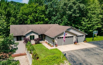 /international/us/w8330-royal-oaks-drive-wautoma-wi-110100813890/?lang=zh-tw