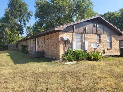 /international/us/1503-e-wells-avenue-sherman-tx-110101143373/