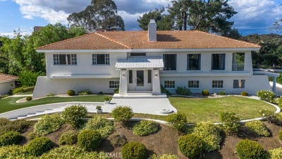 /international/us/26086-mulholland-highway-calabasas-ca-110108415511/
