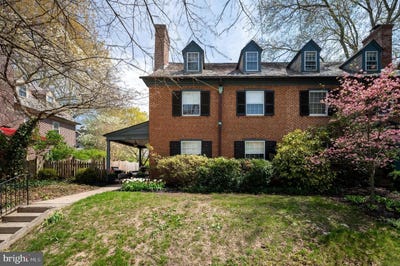 /international/us/702-greenhill-ave-wilmington-de-110107378805/