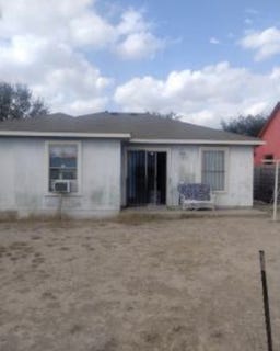 /international/us/3615-nubes-drive-laredo-tx-110107885831/