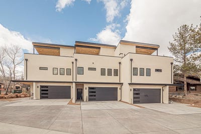 /international/us/2398-ridge-circle-drive-grand-junction-co-110098375979/