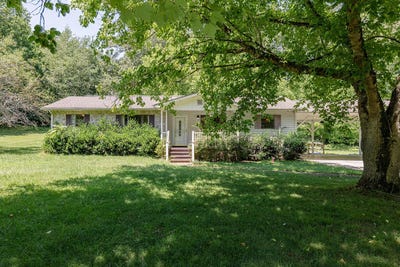 /international/us/4154-river-road-ten-mile-tn-110100751572/?lang=en