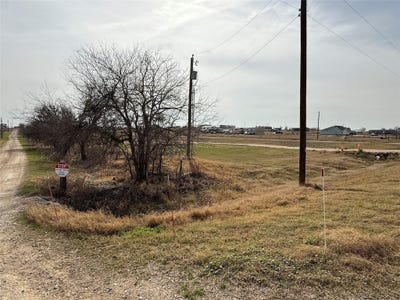/international/us/1301-cr-419-lot-1-taylor-tx-110105846409/