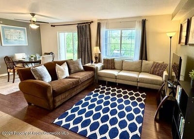 /international/us/571-river-view-drive-new-castle-co-110109121617/