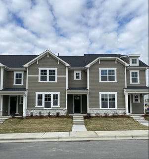 /international/us/729-carraway-garden-drive-wake-forest-nc-110107318721/