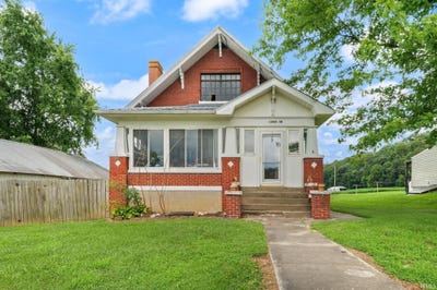 /international/us/12085-main-st-sw-mauckport-in-110109591903/
