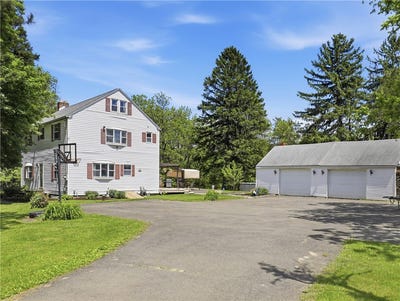 /international/us/34-goodrich-road-owego-ny-110108544205/