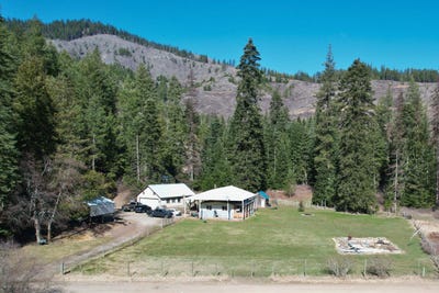 /international/us/4143-n-deer-lake-rd-loon-lake-wa-110106802664/