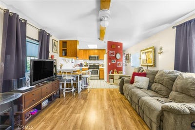 /international/us/850-w-mission-boulevard-ontario-ca-110105114352/