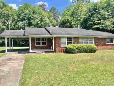 /international/us/169-e-ashley-st-atmore-al-110107405132/