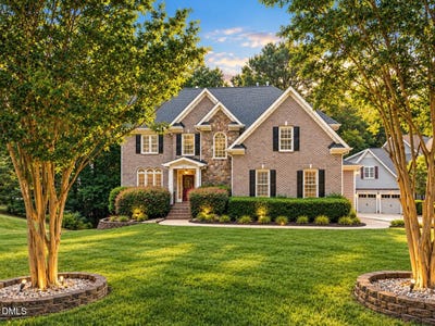 /international/us/8401-chelridge-drive-wake-forest-nc-110120725296/