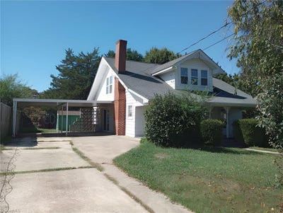 /international/us/217-n-fayetteville-street-liberty-nc-110120456899/