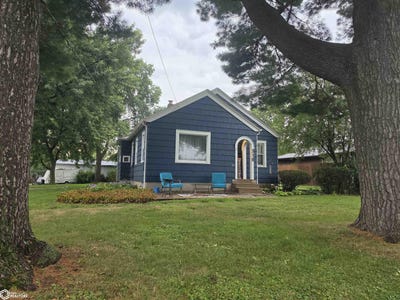 /international/us/318-w-garfield-street-clarinda-ia-110109882615/