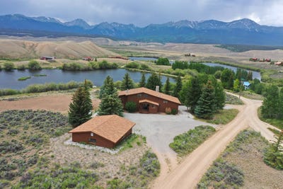 /international/us/69-mt-massive-trout-club-1151-county-road-7-leadville-co-110100831626/