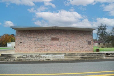 /international/us/713-7th-street-cushing-tx-110104192943/