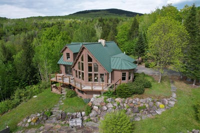 /international/us/84-ira-mountain-road-kingfield-me-110098069850/?lang=en