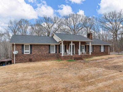 /international/us/170-oak-ridge-drive-jonesville-sc-110106073617/