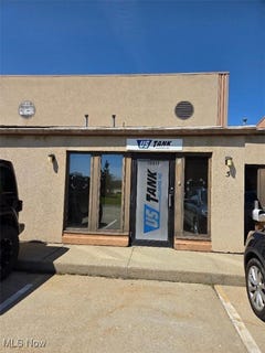 /international/us/19511-progress-drive-strongsville-oh-110099094350/