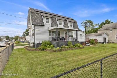 /international/us/78-myrtle-avenue-keansburg-nj-110101214804/