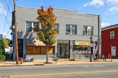 /international/us/105-main-st-hackettstown-town-nj-110120607891/