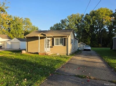 /international/us/567-helen-street-mt-morris-mi-110120146807/