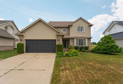 /international/us/33324-sand-piper-drive-romulus-mi-110108817077/