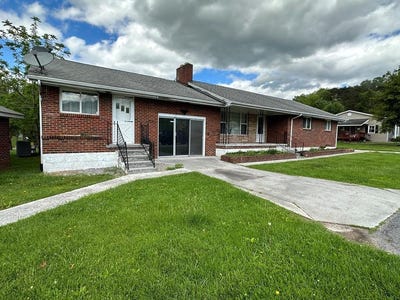 /international/us/23-hillcrest-drive-peterstown-wv-110099264173/?lang=zh-tw