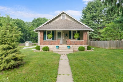 /international/us/2211-s-andrews-road-yorktown-in-110100209725/