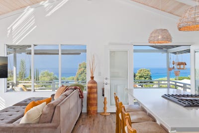 /international/us/77-6489-leialoha-st-kailua-kona-hi-110106186155/