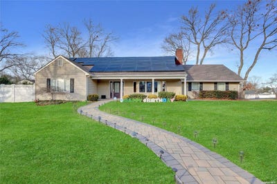 /international/us/33-whitfield-lane-coram-ny-110096105200/