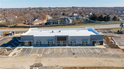 /international/us/commerce-drive-lot-4-kearney-mo-110106353379/