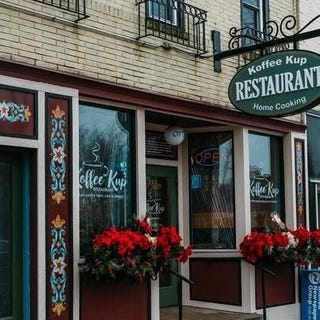 /international/us/355-e-main-street-stoughton-wi-110106530993/