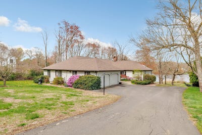 /international/us/54-flint-ridge-road-monroe-ct-110099098745/