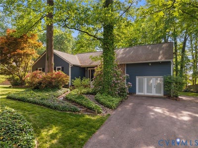 /international/us/12705-middlebrook-road-chester-va-110107601099/