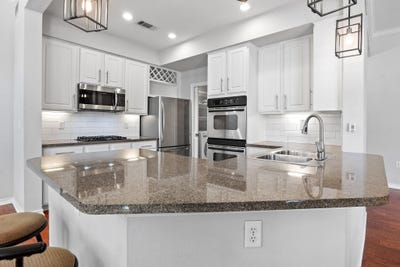 /international/us/300-san-gabriel-village-blvd-georgetown-tx-110103065294/