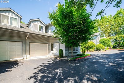 /international/us/7509-ne-vancouver-mall-dr-vancouver-wa-110108172476/