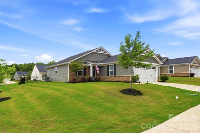 /international/us/620-grandiflora-avenue-lancaster-sc-110108399249/