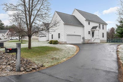 /international/us/61-barbara-lane-hudson-nh-110107153083/