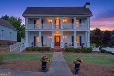 /international/us/172-e-shadburn-avenue-buford-ga-110108363113/