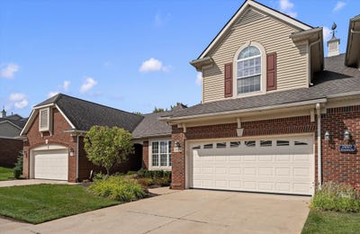 /international/us/24323-heatherwood-drive-south-lyon-mi-110110255387/
