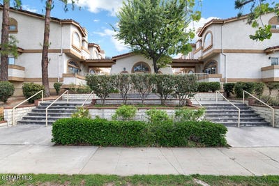 /international/us/19950-sherman-way-winnetka-ca-110109208584/