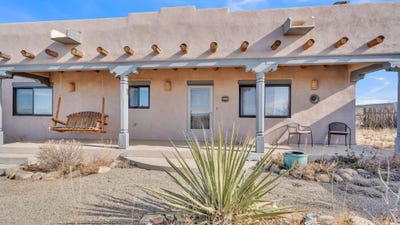 /international/us/60-camino-de-golondrina-ranchos-de-taos-nm-110106175119/