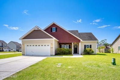 /international/us/507-new-hanover-trail-jacksonville-nc-110107486640/