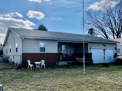 /international/us/217-n-vernon-avenue-newark-oh-110097243549/