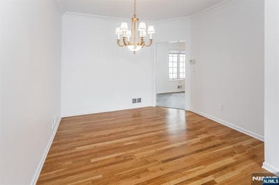 /international/us/1108-smith-manor-boulevard-west-orange-nj-110107536190/